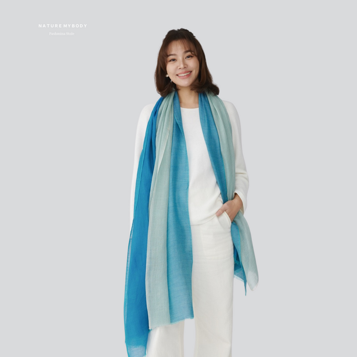 Bleu Élancé Pashmina Y 型披肩 – 優雅動感