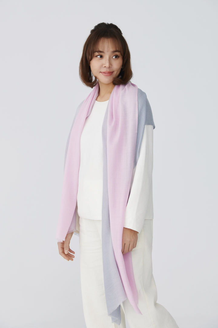 Brume Rosée 漸層羊絨披肩