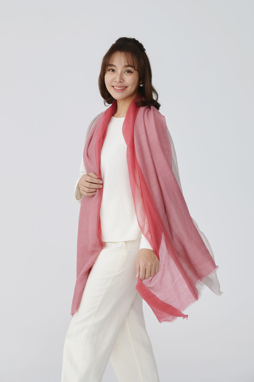 Cascade Rose Pashmina Y 型披肩 – 充滿女性魅力